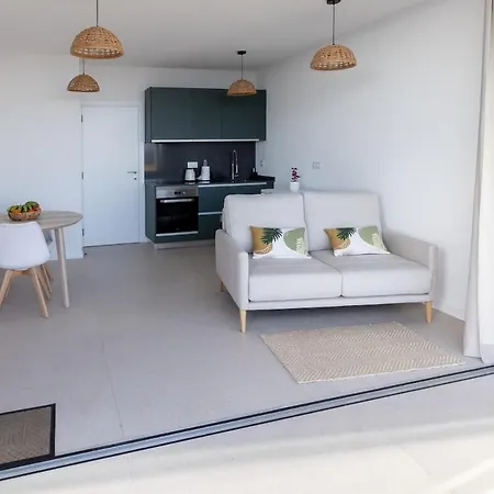 Lowtide 0 Modern 1-bedroom With Sea View
