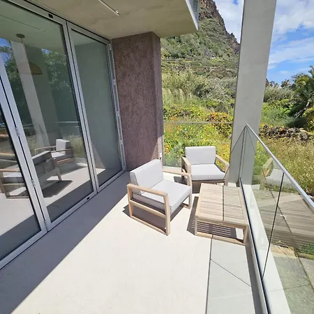 Apartment Lowtide 0 Modern 1-bedroom With Sea View
